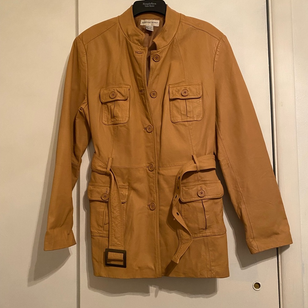 Newport News Camel Utility Leather Belted and Several Pockets, Women’s Size 18